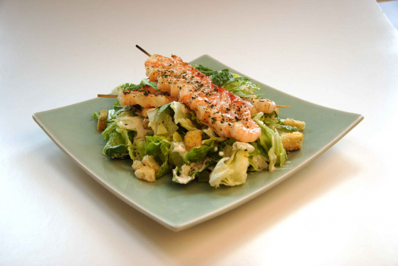 Räkspett och caesarsallad